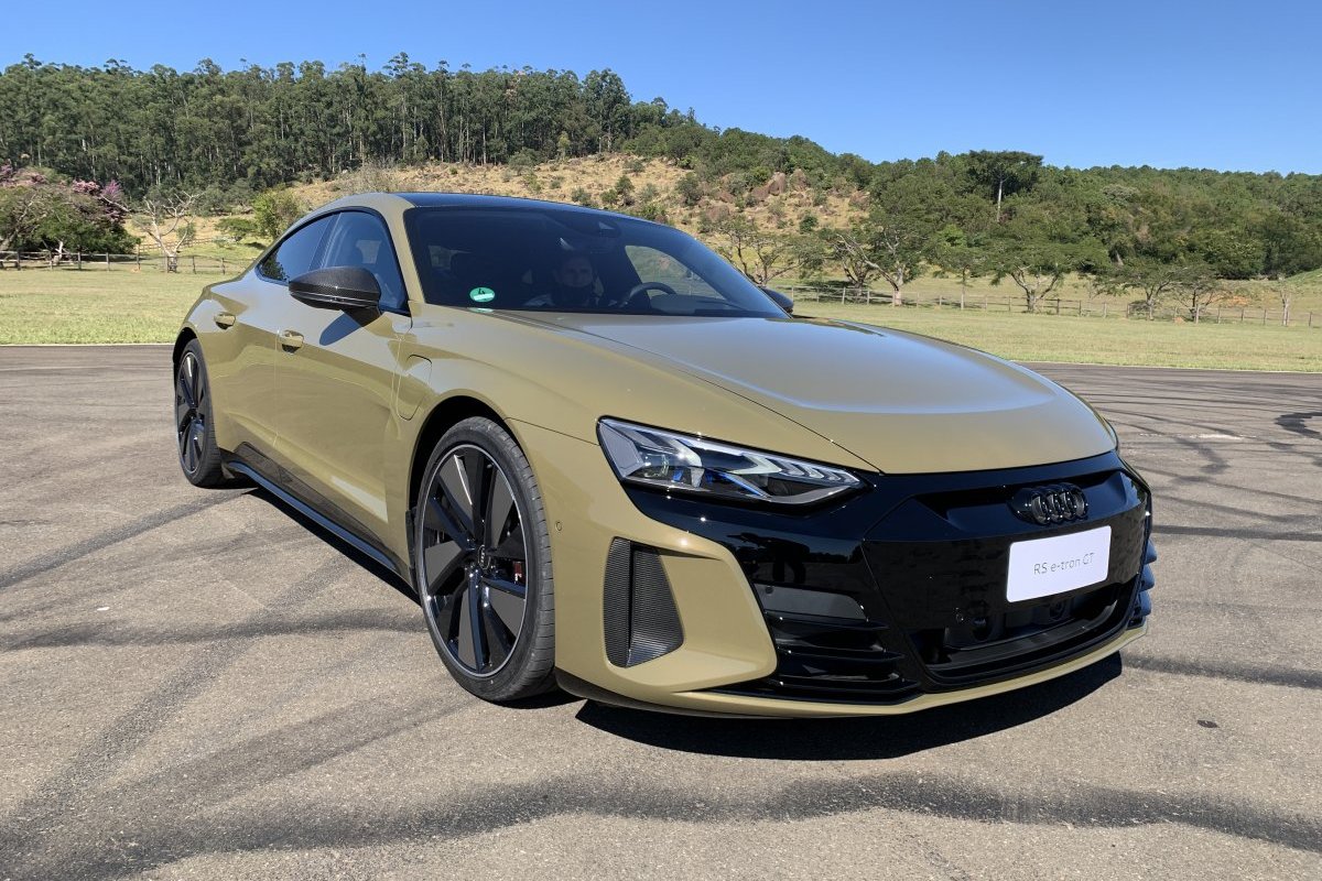 Audi RS e-tron GT elétrico tem 646cv e custa R$ 949,9 mil