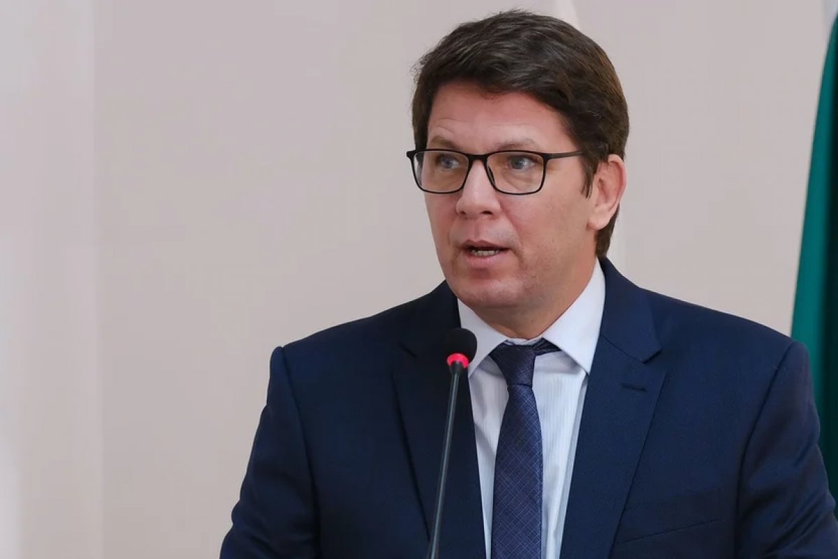 “Precisa haver essa discussão, questionar essas empresas", diz Mário Frias