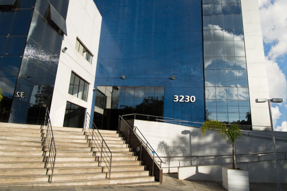 Feira Virtual de Estágios e Empregos oferece mais de 100 mil oportunidades presenciais e remotas