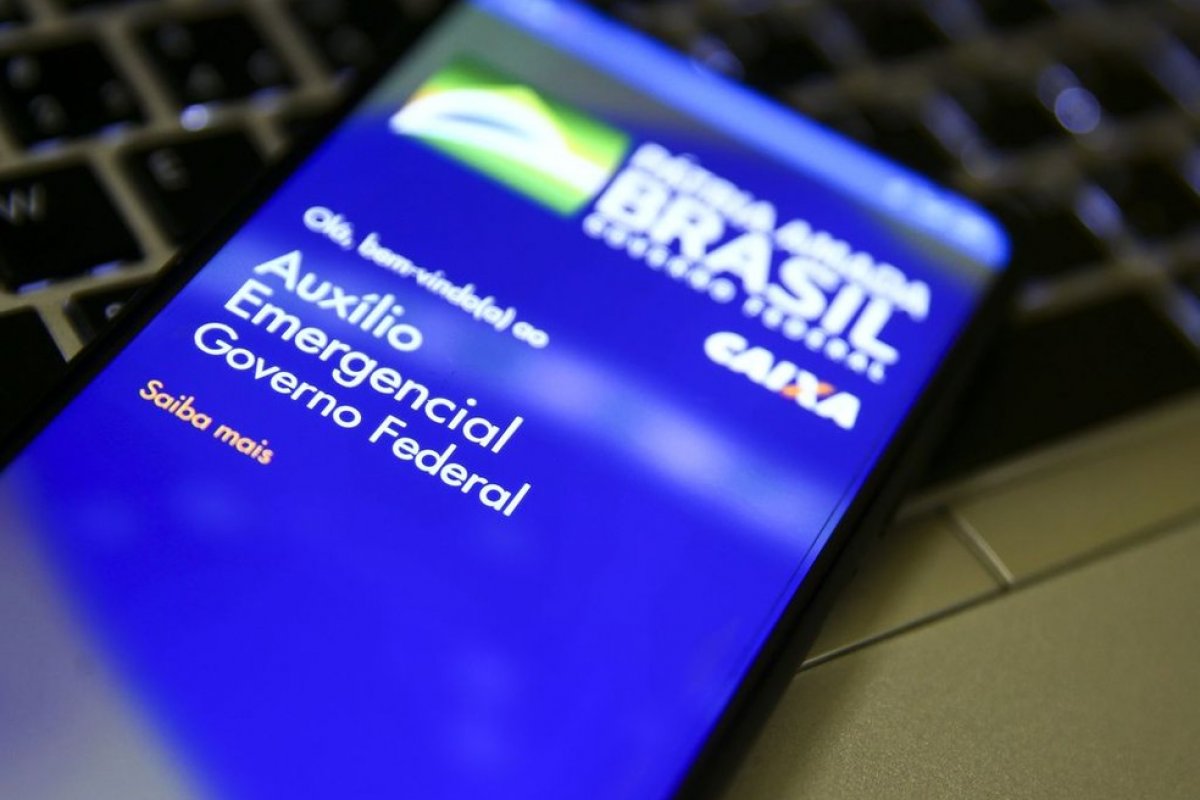 Caixa paga 2ª parcela do auxílio emergencial a nascidos em junho
