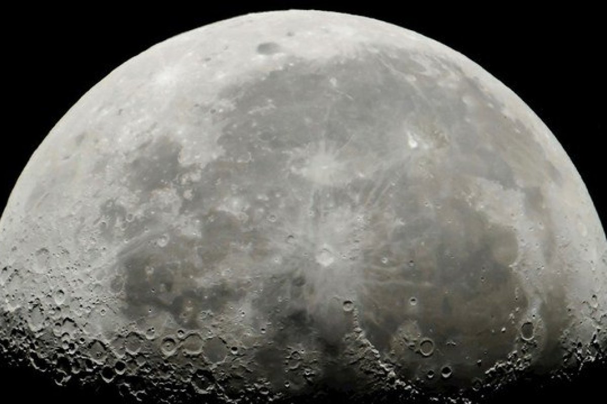 NASA planeja instalar observatórios lunares para investigar o universo nos próximos anos