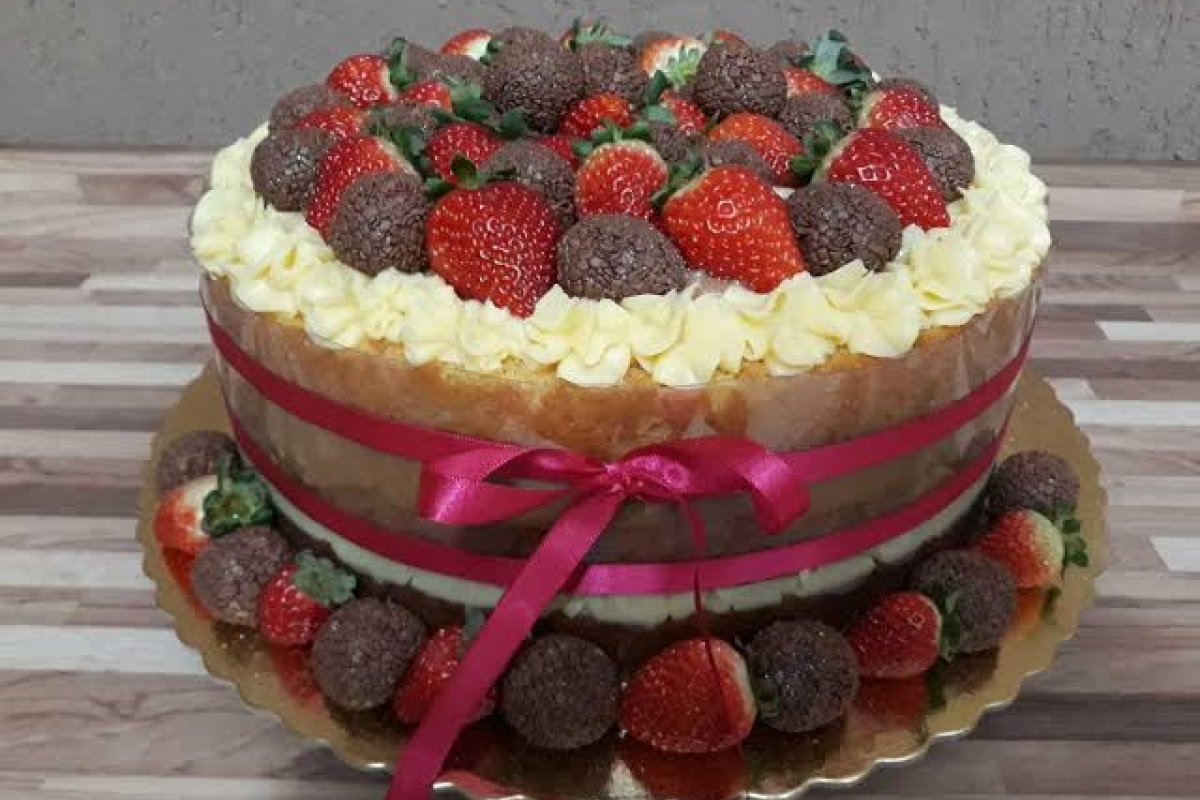 Confira os aniversariantes famosos desta segunda-feira, 31 de maio