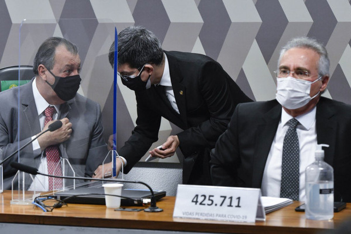 CPI da Covid vota nesta quarta (26) convocação de governadores e volta de Pazuello