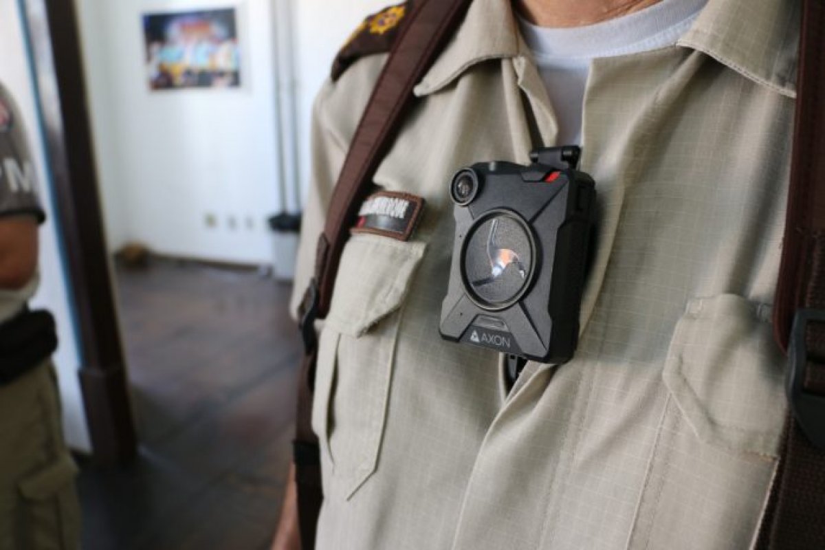 SSP estuda utilização de câmeras corporais acopladas em fardas de policiais