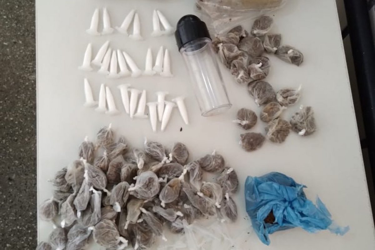 Três homens com passagens por tráfico de drogas, roubo e homicídio são presos em operação no sul da Bahia