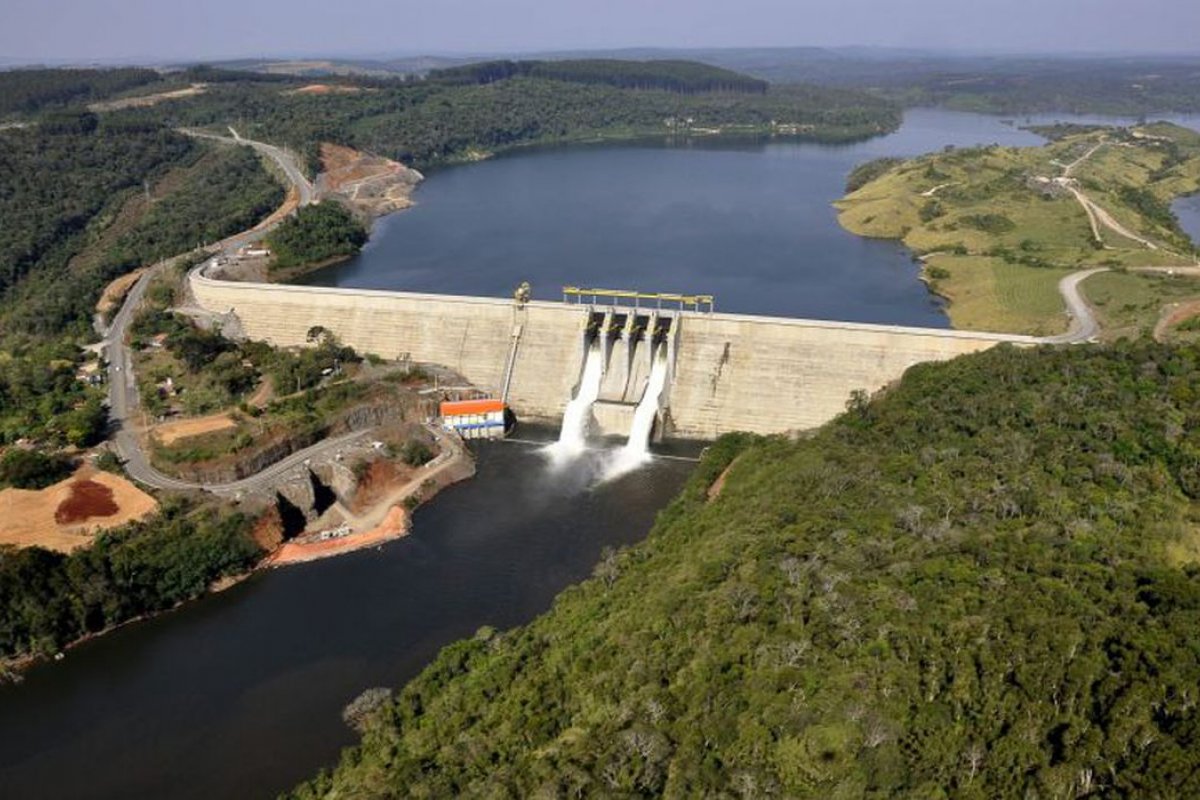 Governo emite alerta de "risco hídrico' para evitar racionamento de energia até outubro