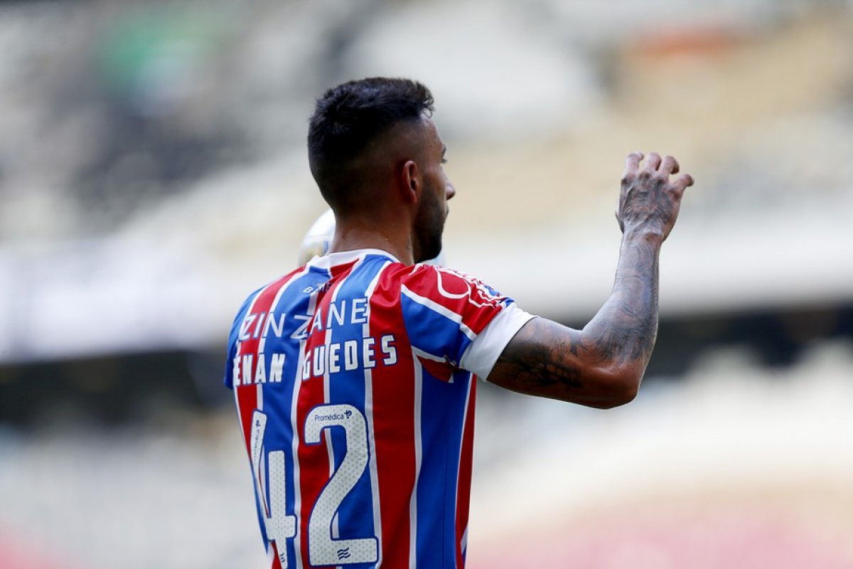 Suspensão de Nino abre caminho para Renan Guedes estrear na Série A no Bahia