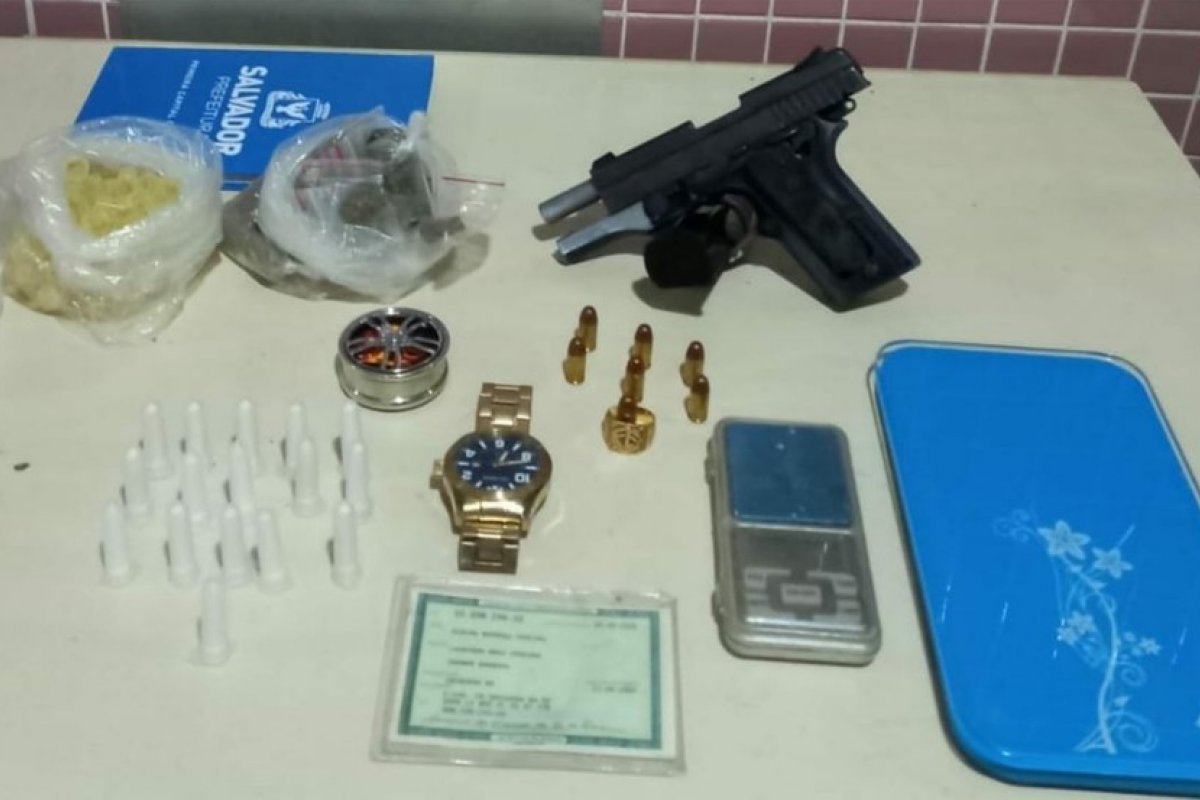 Suspeito de comandar grupo criminoso morre em confronto com policiais no bairro de Patamares, em Salvador