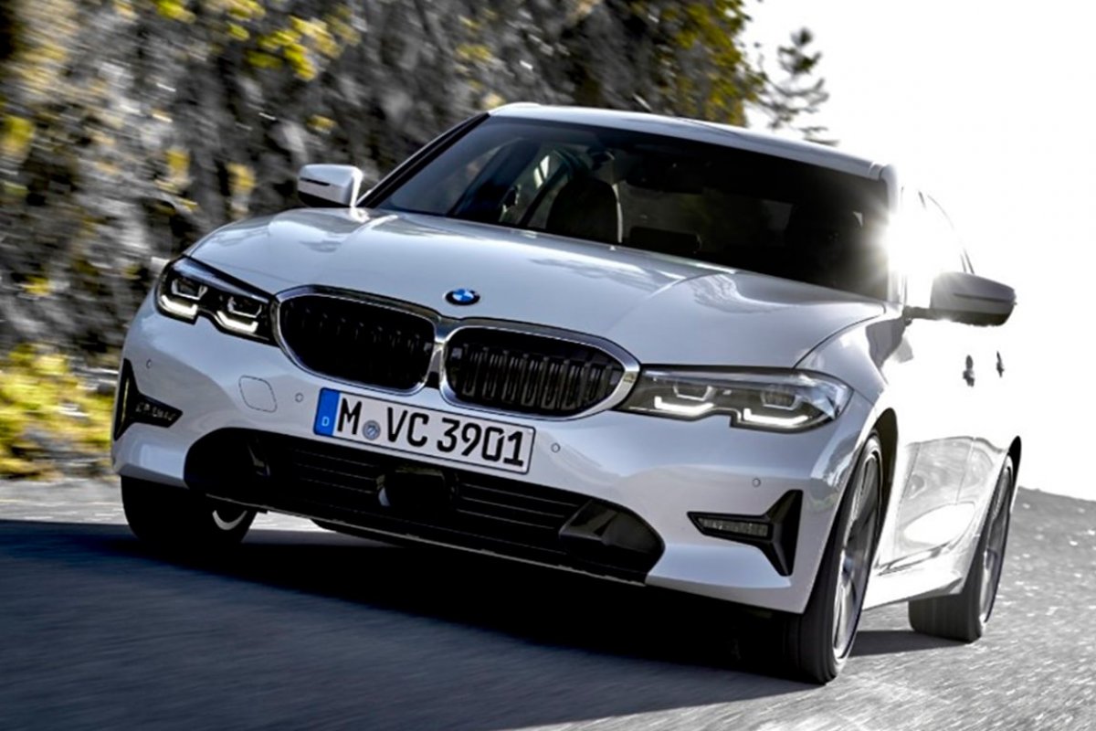 BMW 320i GP ganha versões e estilo mais esportivo