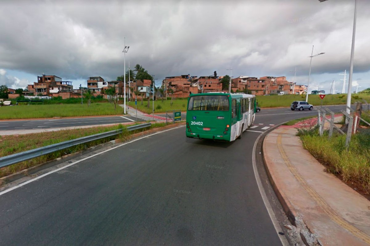 Homem é encontrado esquartejado em lençol no bairro de Águas Claras em Salvador