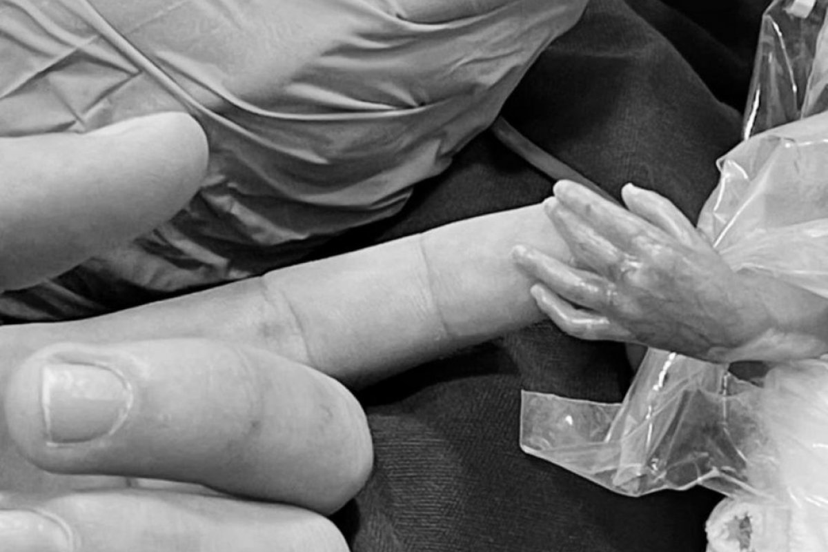 Filho de Whindersson Nunes morre dois dias após o nascimento