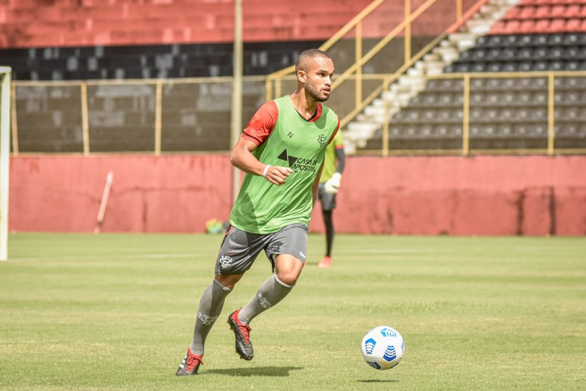 Com testes para covid-19, Vitória inicia preparação para encarar o Internacional