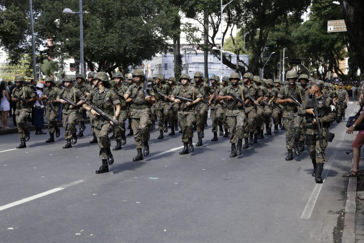 Aula fora de sala sobre patriotismo, afirma coronel Silva Alvim sobre Dia da Independência