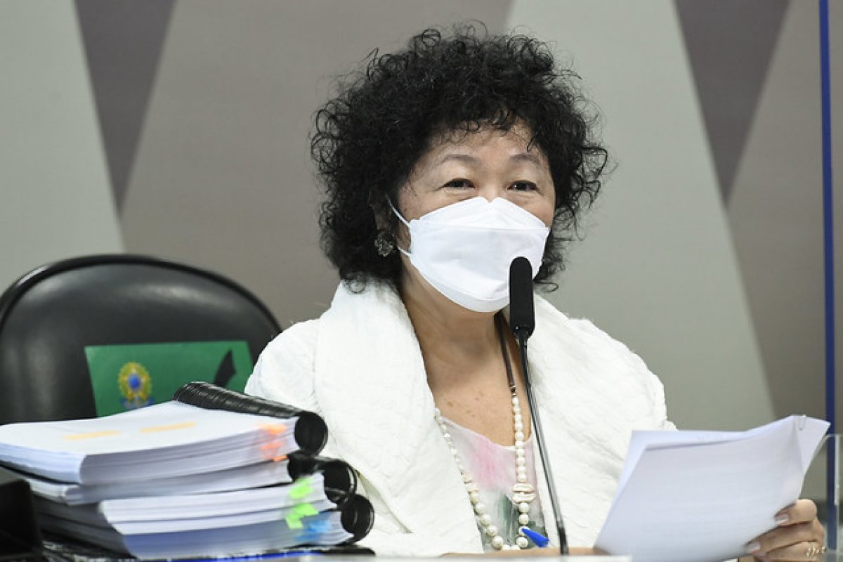 CPI da Covid-19: Nise nega existência de gabinete paralelo