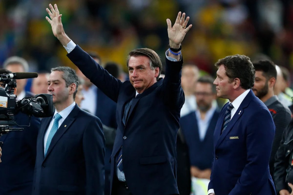 Bolsonaro confirma Brasil como país sede da Copa América