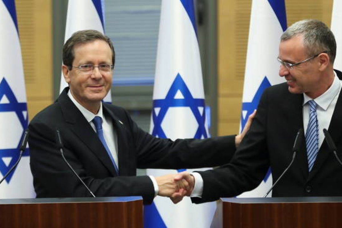Isaac Herzog é eleito 11º presidente de Israel nesta quarta-feira (2)