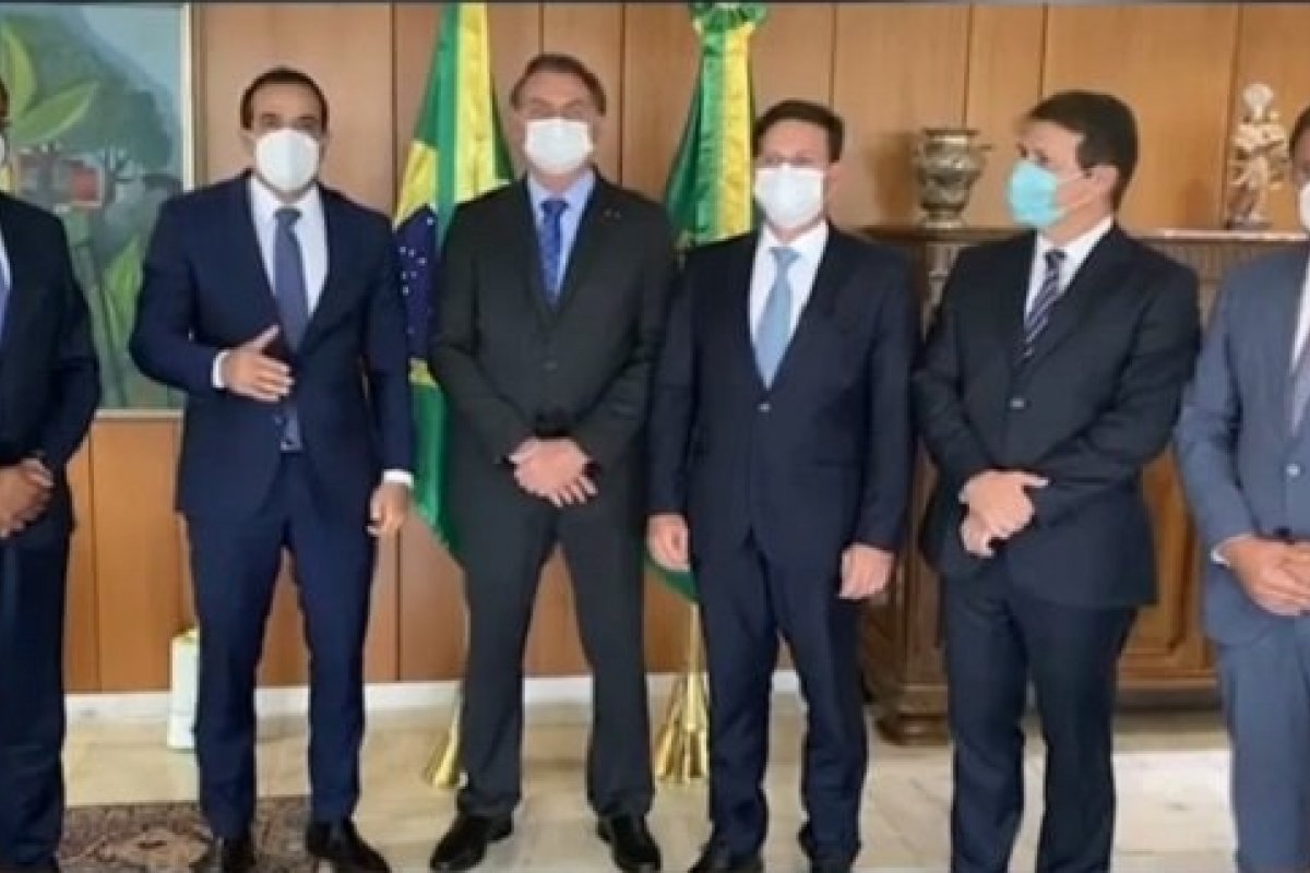 Nas redes sociais, Rodrigo Maia ironiza Bruno Reis: 'BolsoNeto'