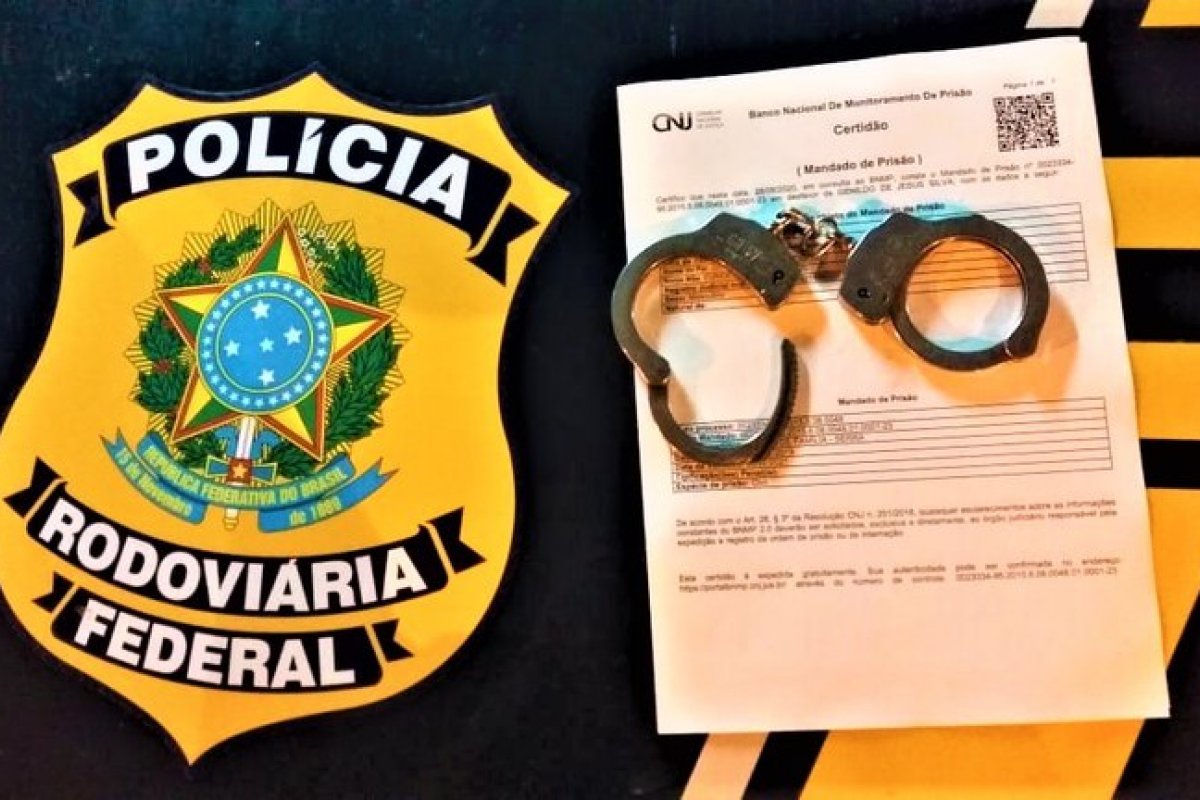Foragidos da Justiça são presos em ações distintas da PRF na Bahia