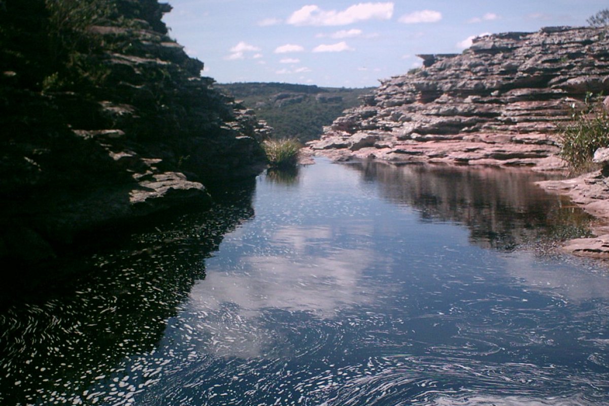 Adolescente de 16 morre afogado após tentar atravessa Rio Jacuípe a nado