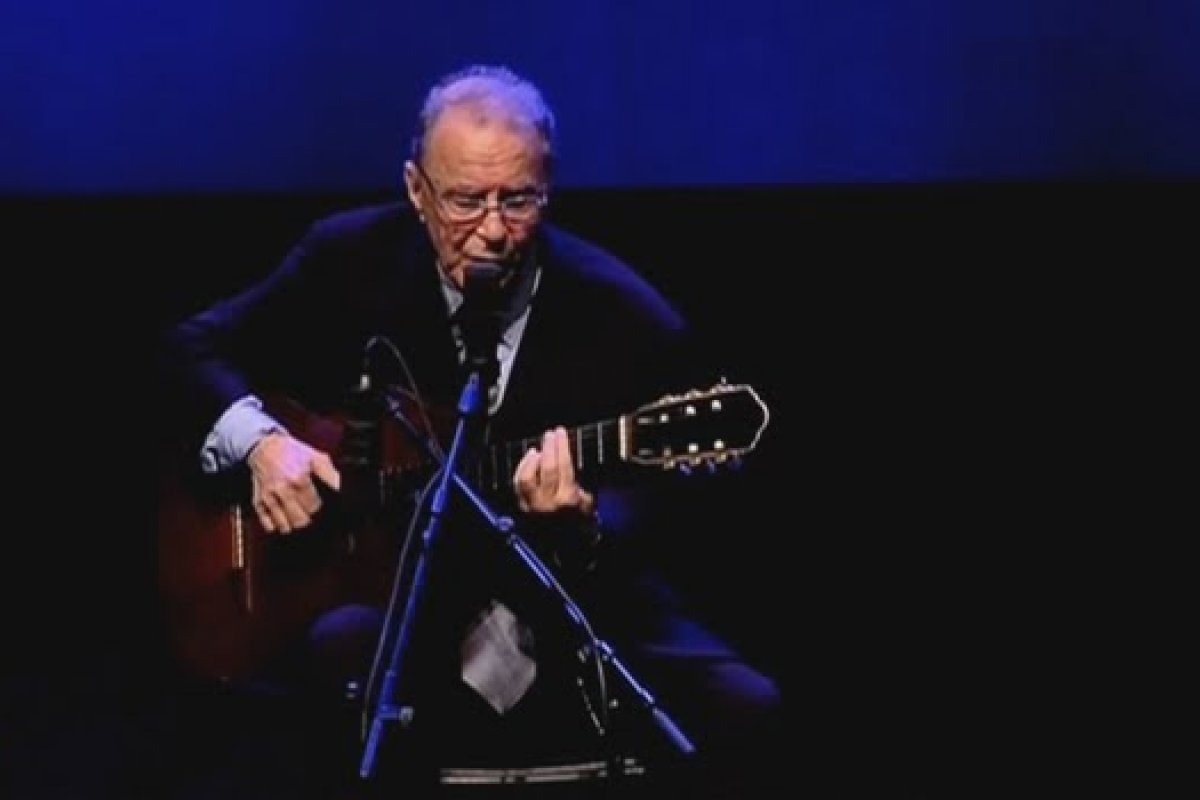 Uma semana antes do aniversário, gravações inéditas de João Gilberto vêm à tona