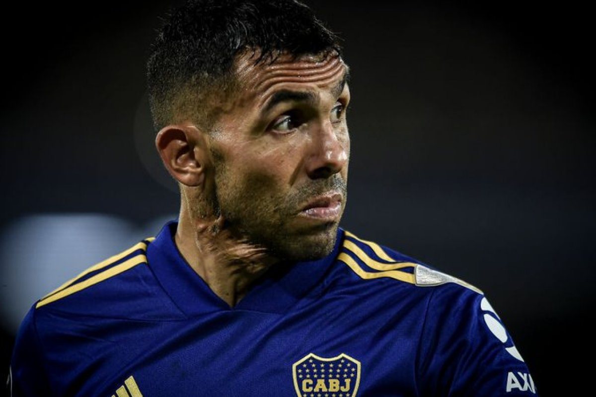 Carlos Tévez deve anunciar saída do Boca Juniors