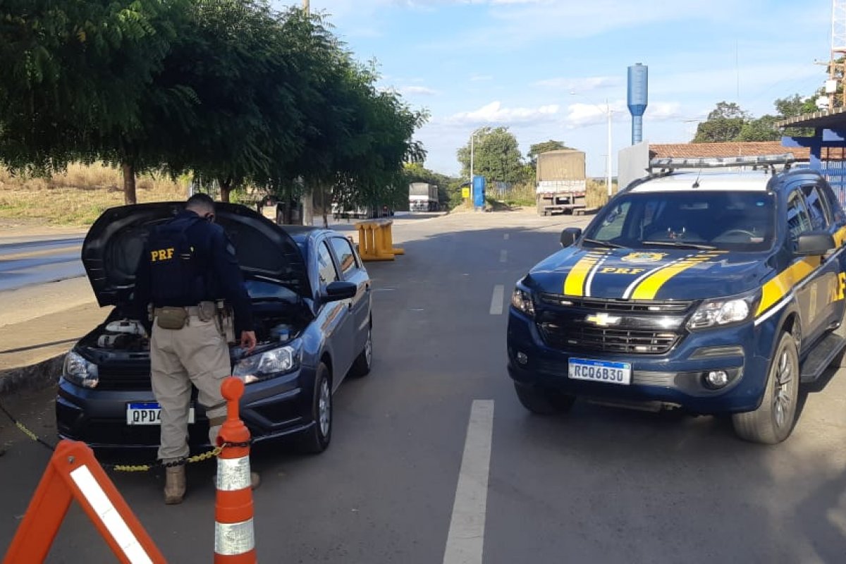 Operação Corpus Christi: PRF-BA recupera dois veículos com restrição de roubo em rodovias