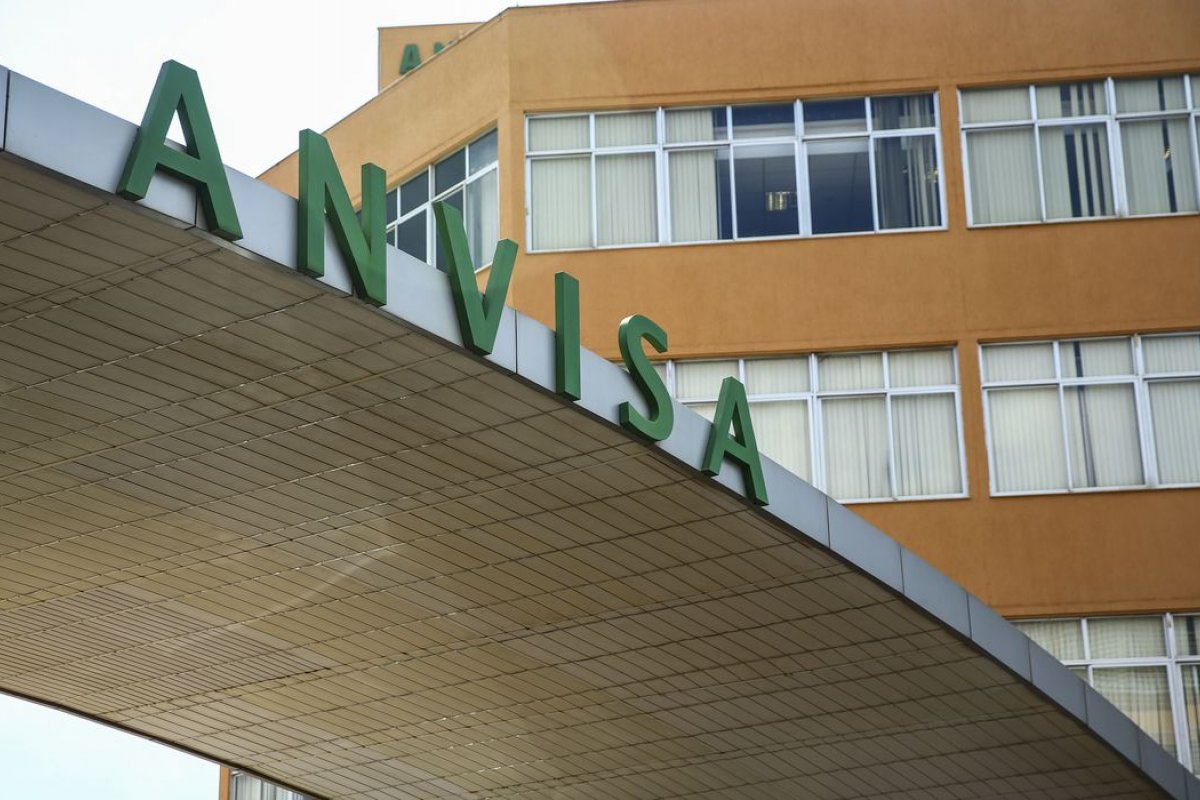 Anvisa aprova importação controlada da Sputnik V e Covaxin