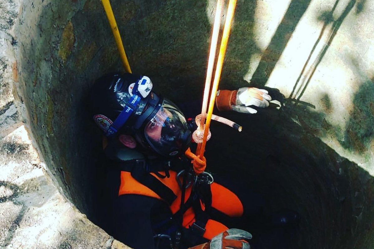 Bombeiros do 19º GBM recuperam corpo num poço de 45 metros de profundidade