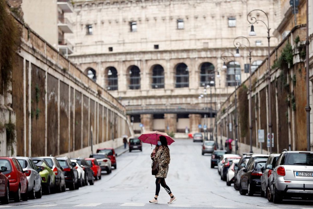 Covid-19: Itália registra menor número de casos em quase nove meses