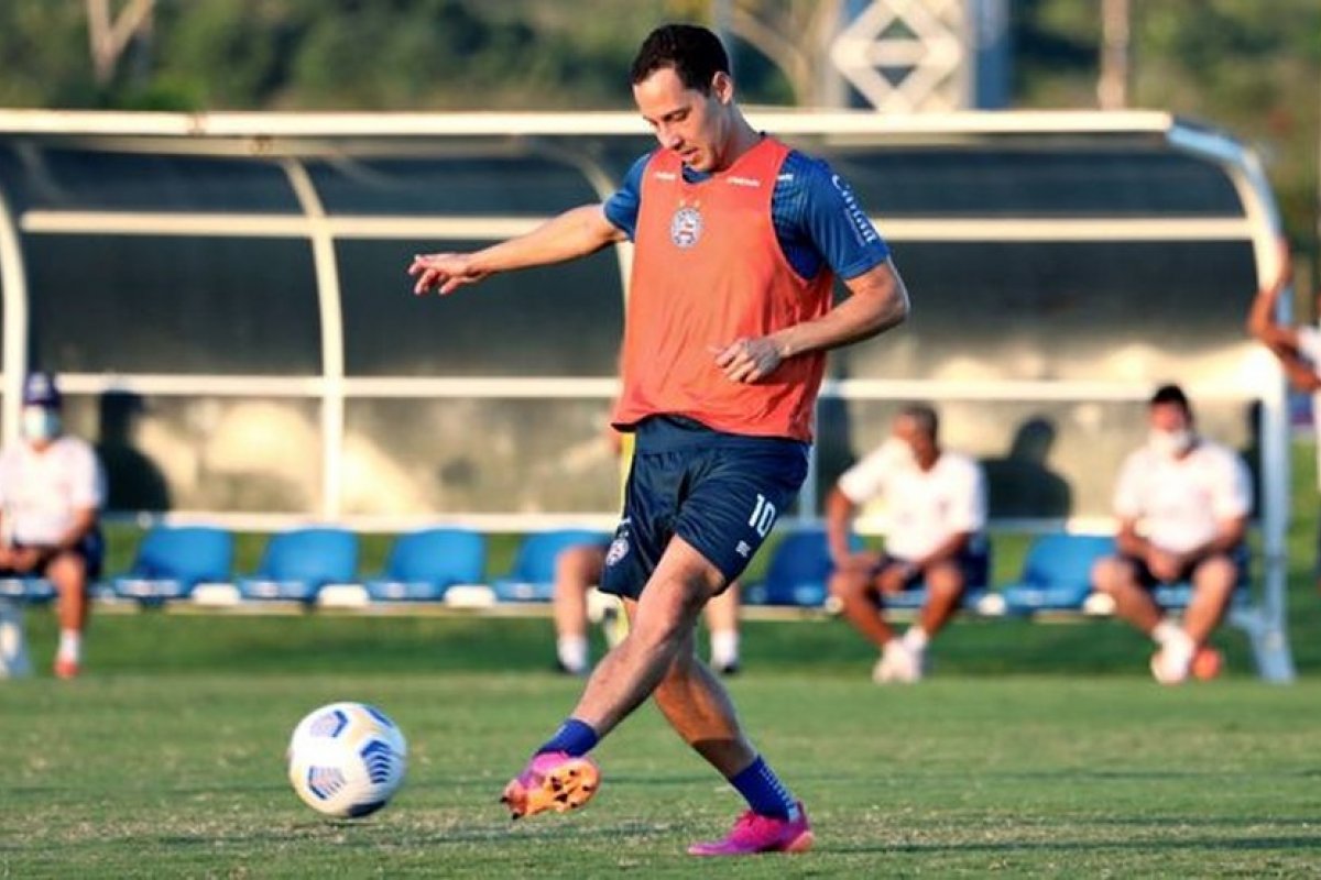 De olho no prêmio e na vaga, Bahia recebe Vila Nova pela Copa do Brasil