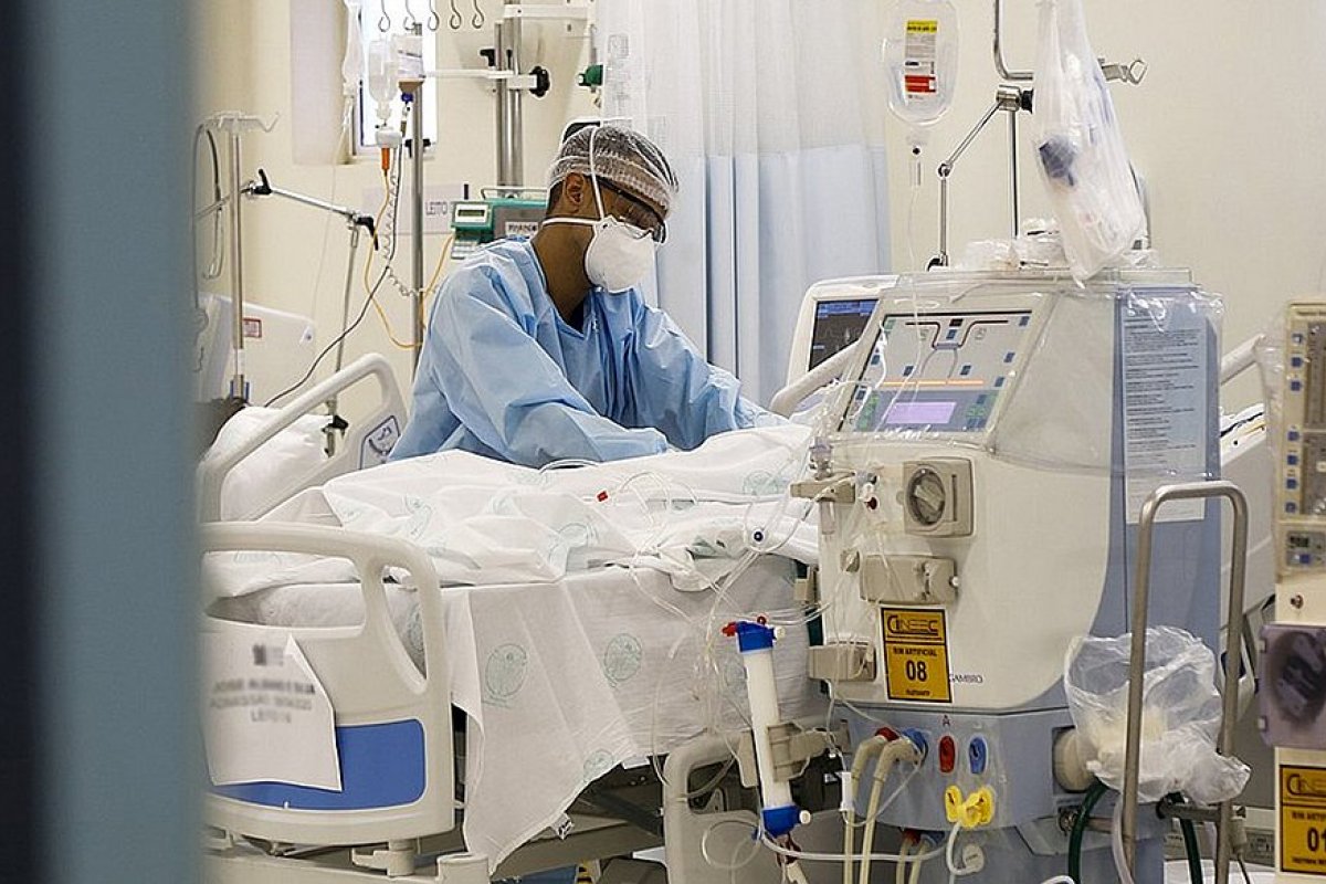 ICOM: letalidade de pacientes internados com covid-19 apresenta redução em 2021