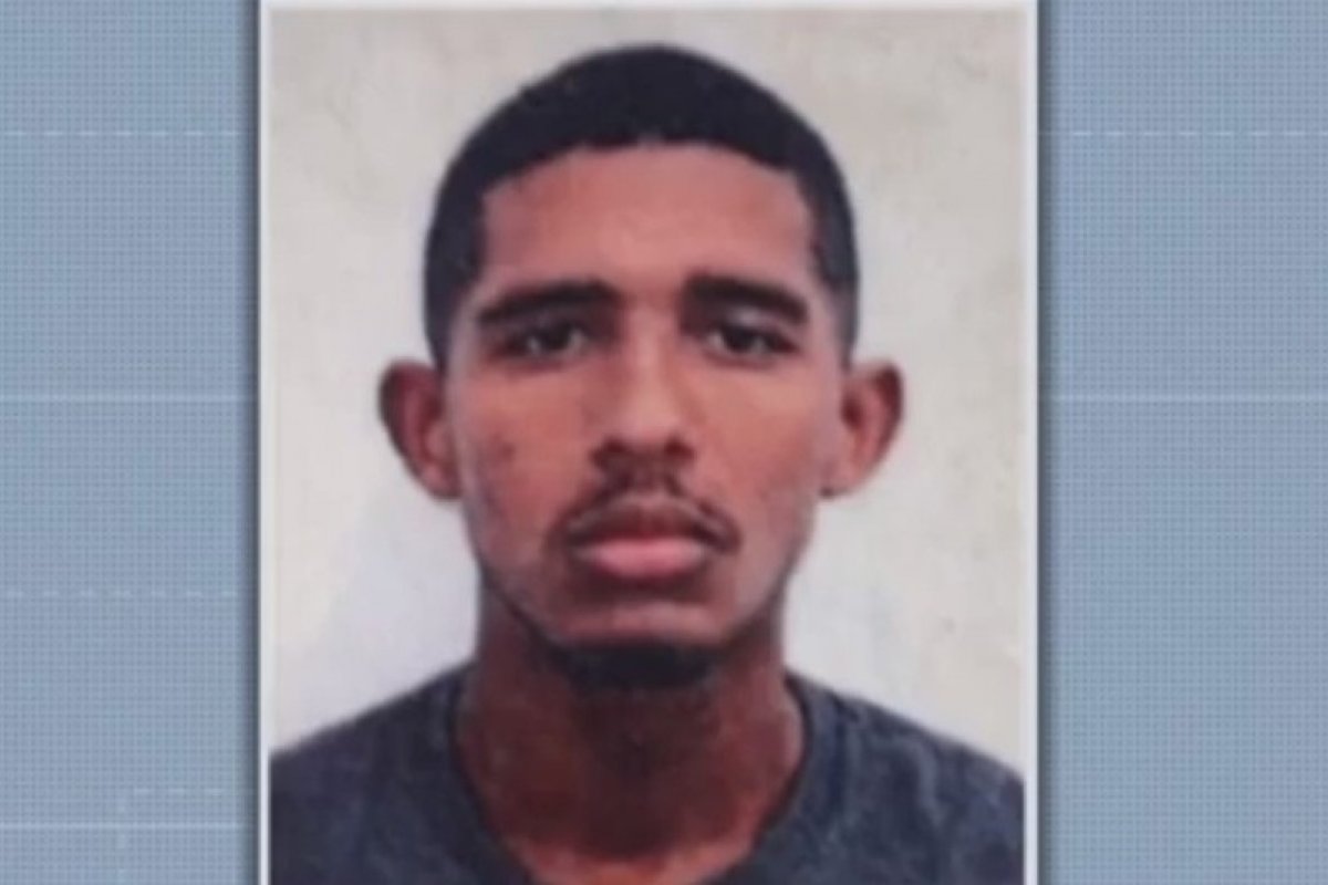 Homem é morto a tiros em posto de combustível no sul da Bahia