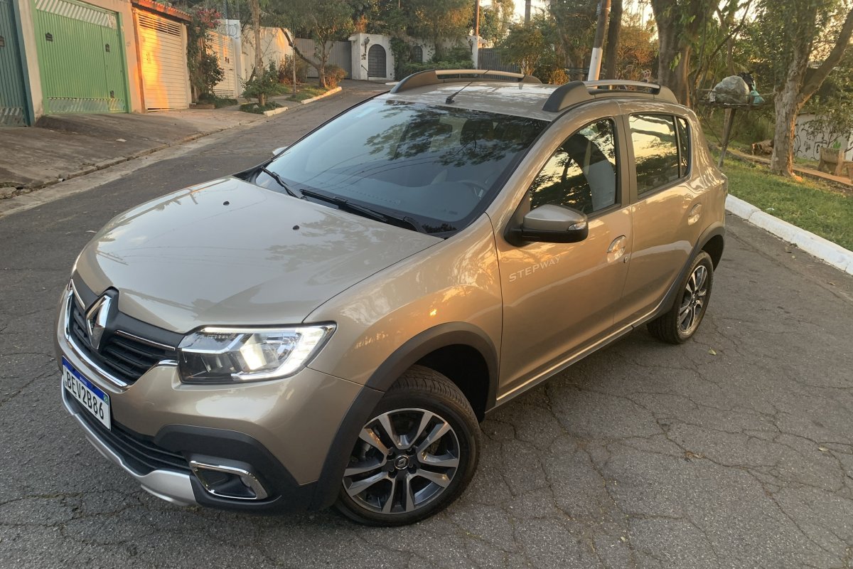 Stepway 2021: o hatch aventureiro com preço de SUV compacto posto à prova