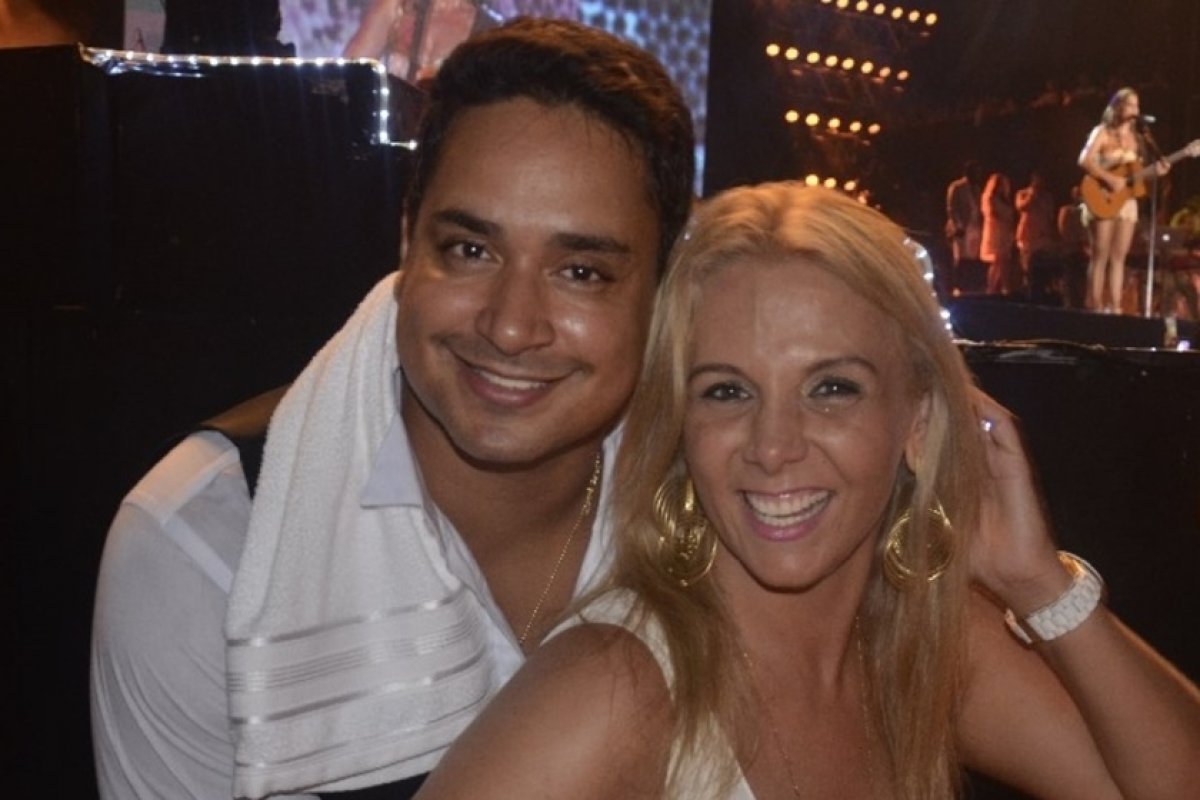 Justiça da Bahia manda Xanddy e Carla Perez pagarem dívida de R$ 5 milhões