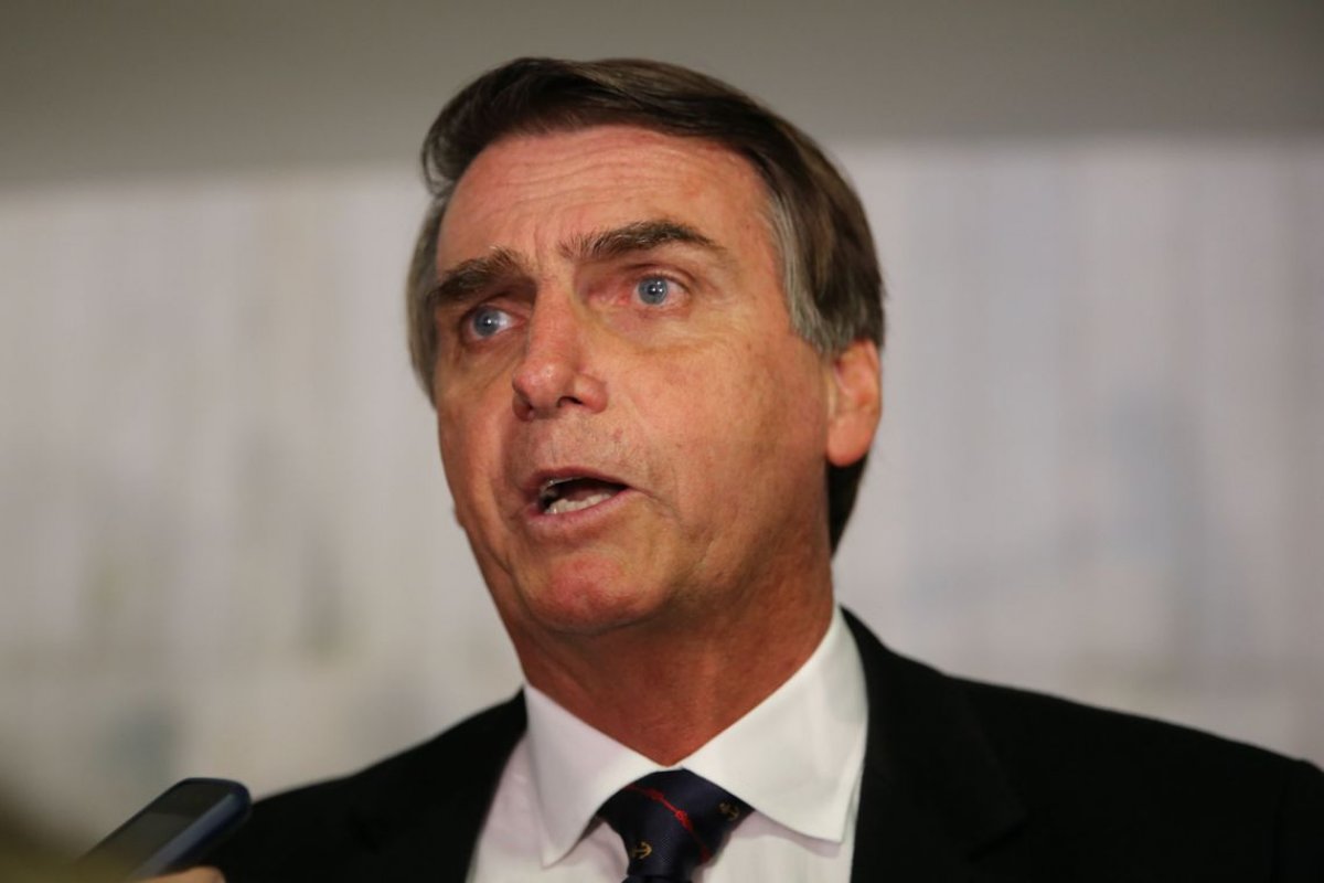 Recém-operado, Bolsonaro afirma que participará de reunião na ONU