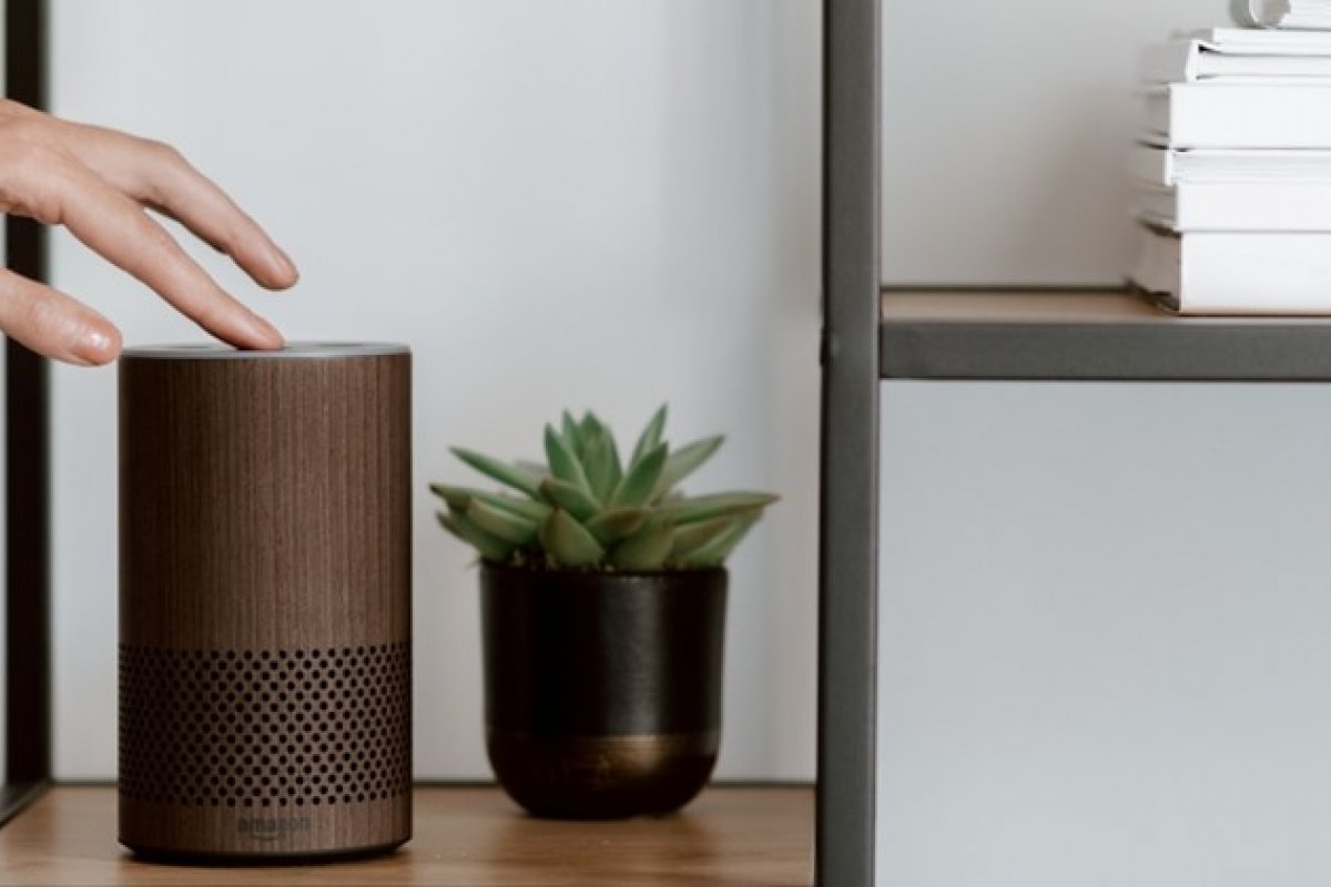 Alexa ganha novos comandos para os Dia dos Namorados