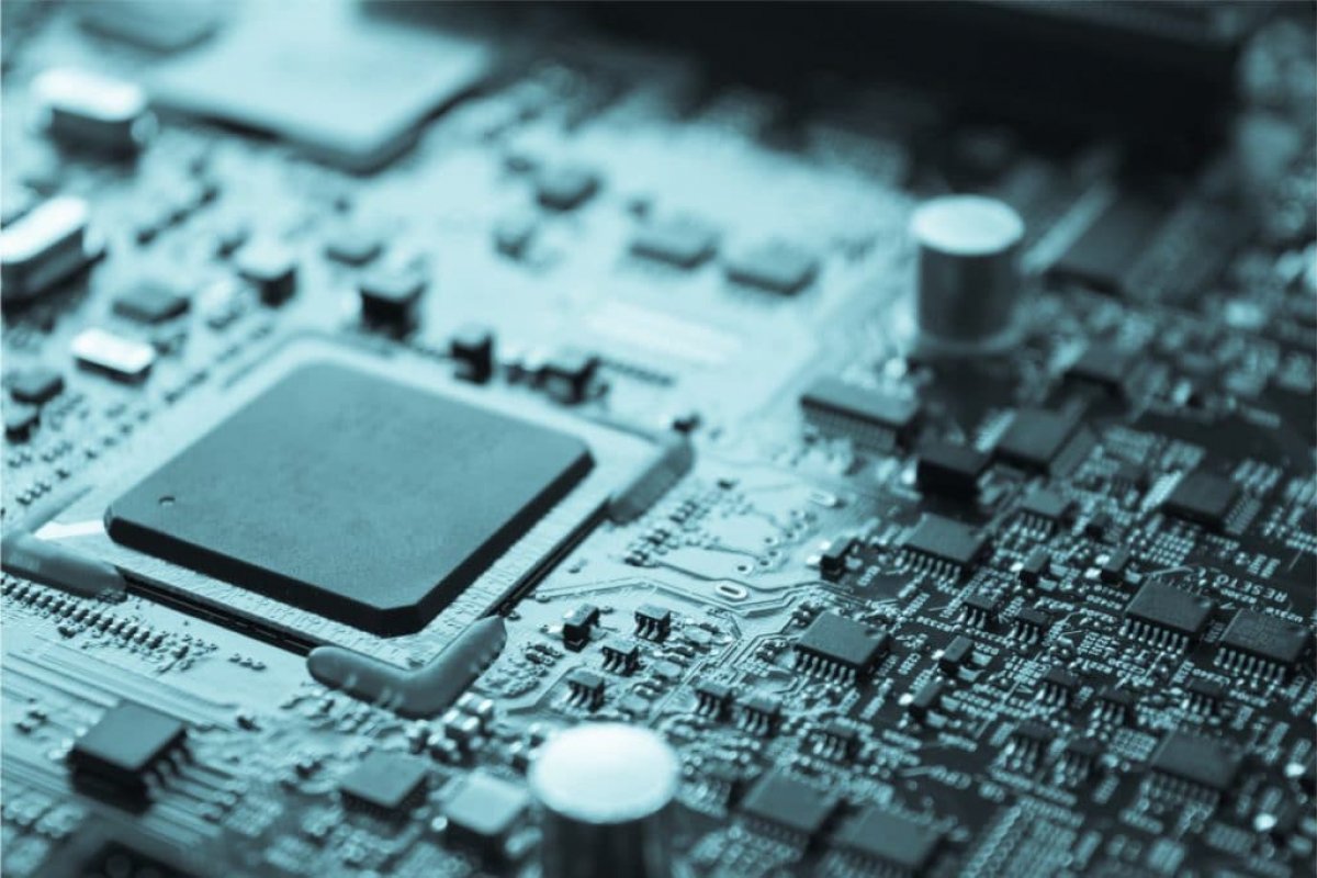 Crise global de chips semicondutores pode ser aprofundada por novos surtos de Covid-19, diz reportagem