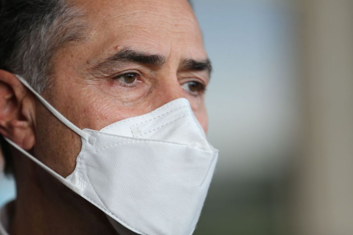 CPI Pandemia: Luís Roberto Barroso suspende quebras de sigilo de servidores da Saúde