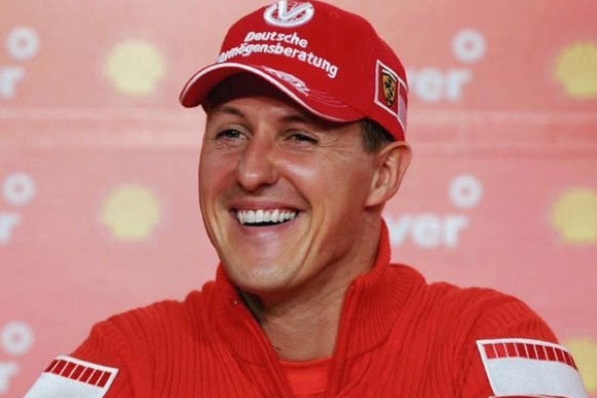 Família de Schumacher aposta em tratamento secreto em Paris