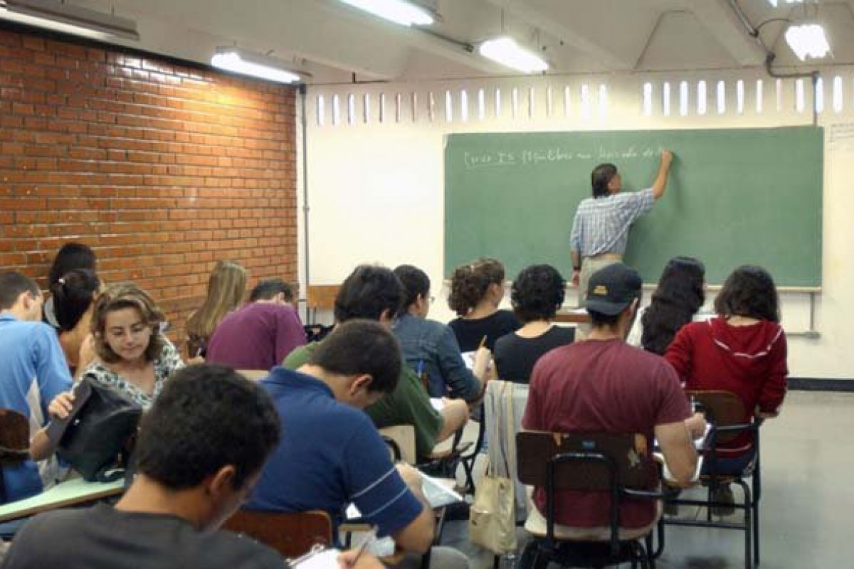 Encceja Exterior: provas serão aplicadas domingo em 12 países