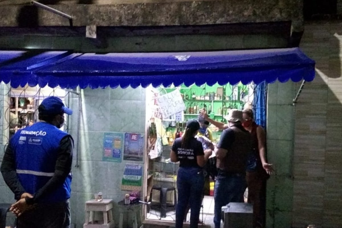 Força-tarefa da Sedur interdita 24 estabelecimentos e dispersa 16 aglomerações em Salvador