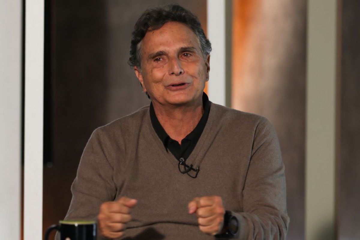Vídeo: "Eu to c****** para o que pensam de mim", diz Nelson Piquet