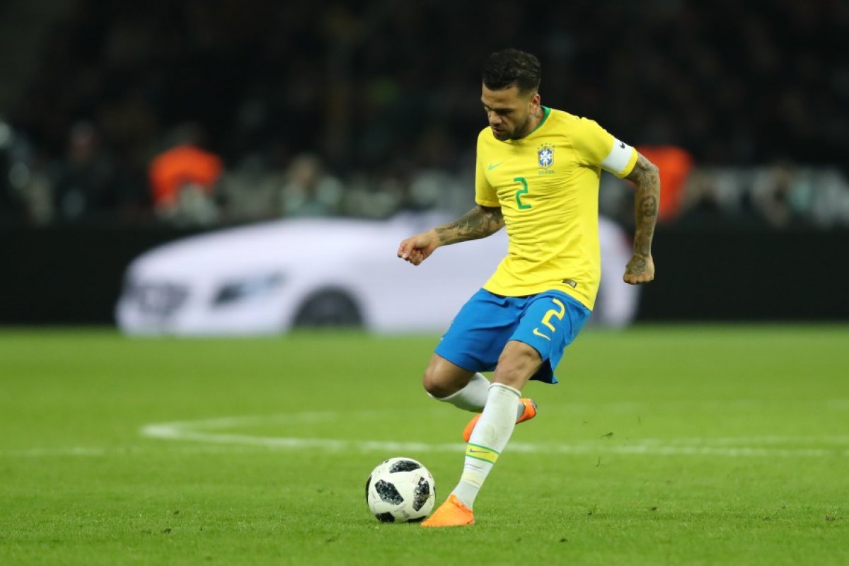 Tite decide e Daniel Alves será capitão da Seleção na Copa América