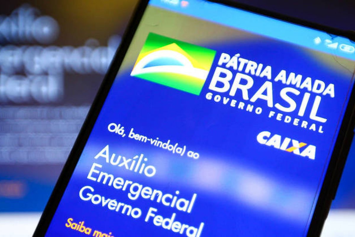 Nascidos em novembro são liberados para saque da 2ª parcela do auxílio emergencial
