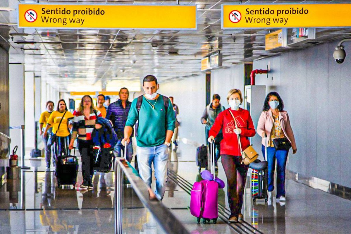 União Europeia aprova entrada de turistas de seis países; Brasil segue de fora