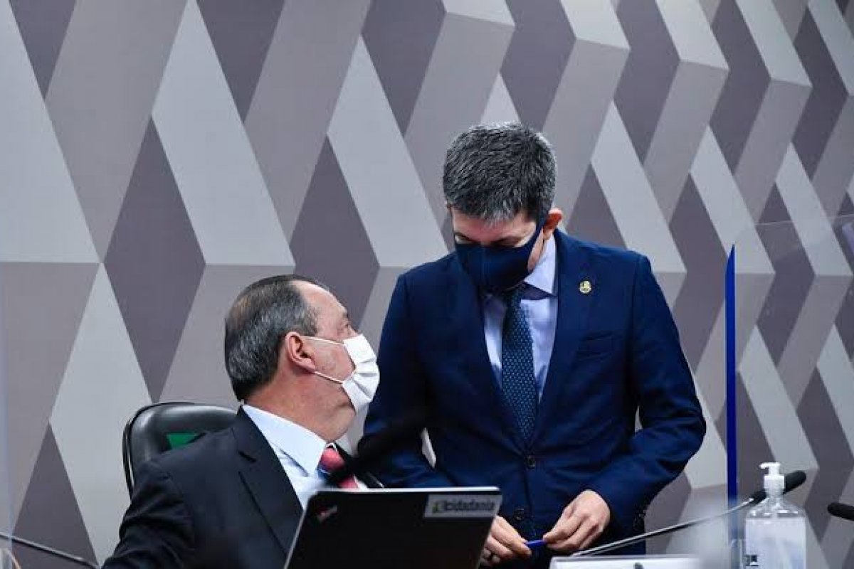 CPI da Covid aprova convocação de dono de farmacêutica Precisa