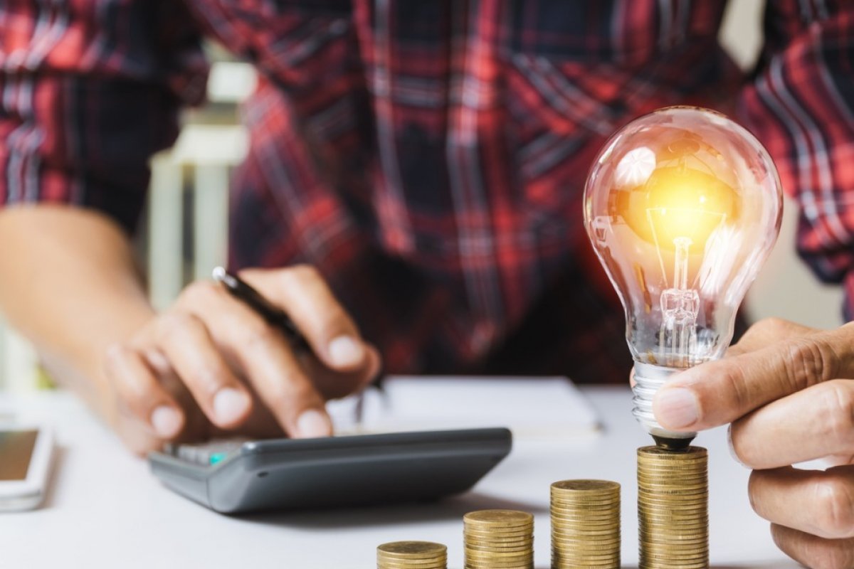 Diretor da Abrace diz que MP da Eletrobras deve aumentar o preço da conta de luz