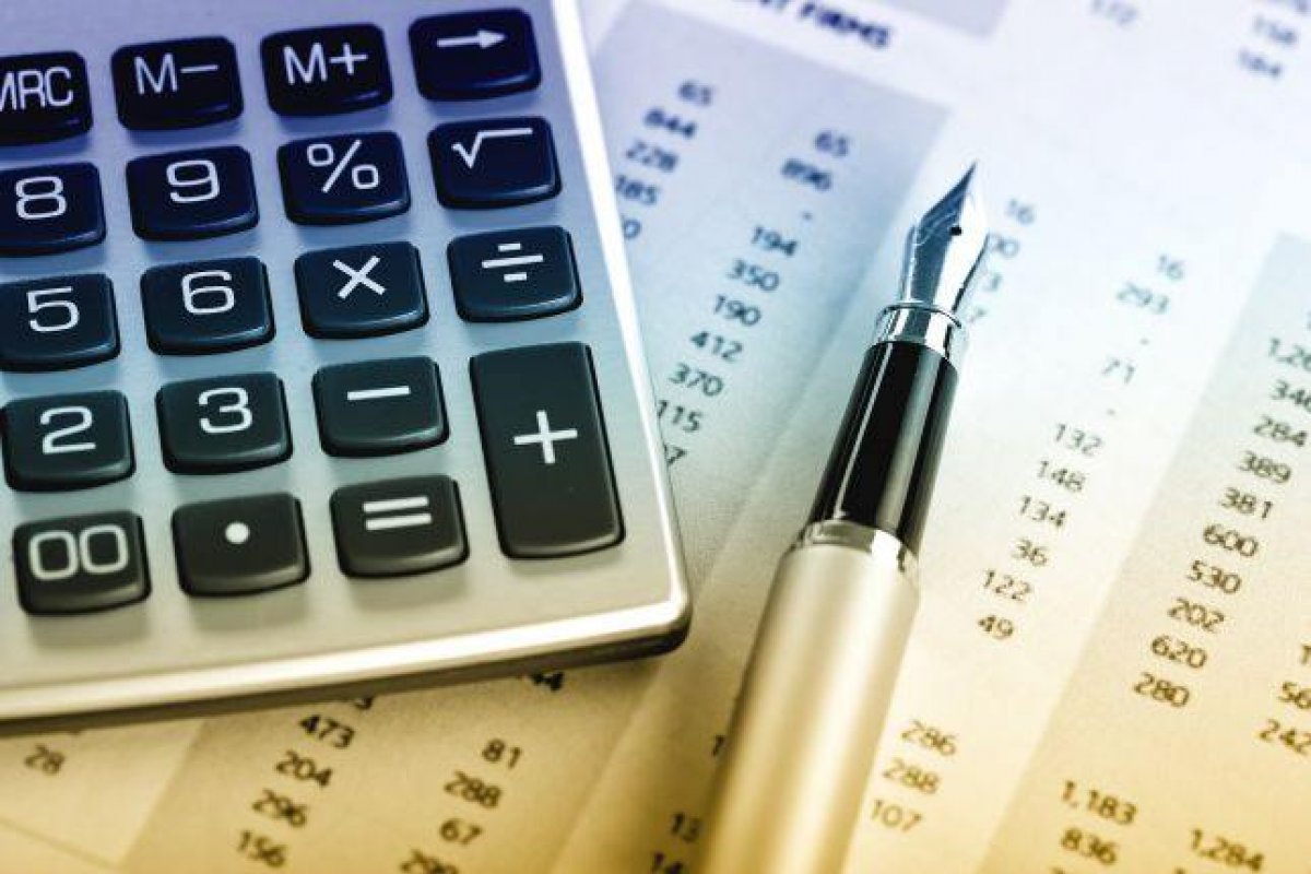 Monitor do PIB observa recuo de 0,7% na atividade econômica em abril, diz FGV