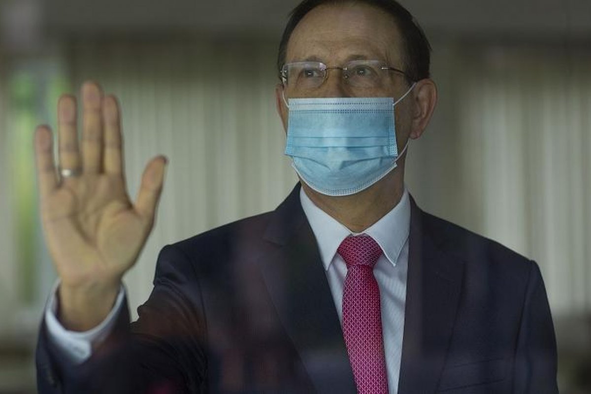 Defesa de Carlos Wizard volta a pedir a CPI da Pandemia que depoimento aconteça de forma virtual