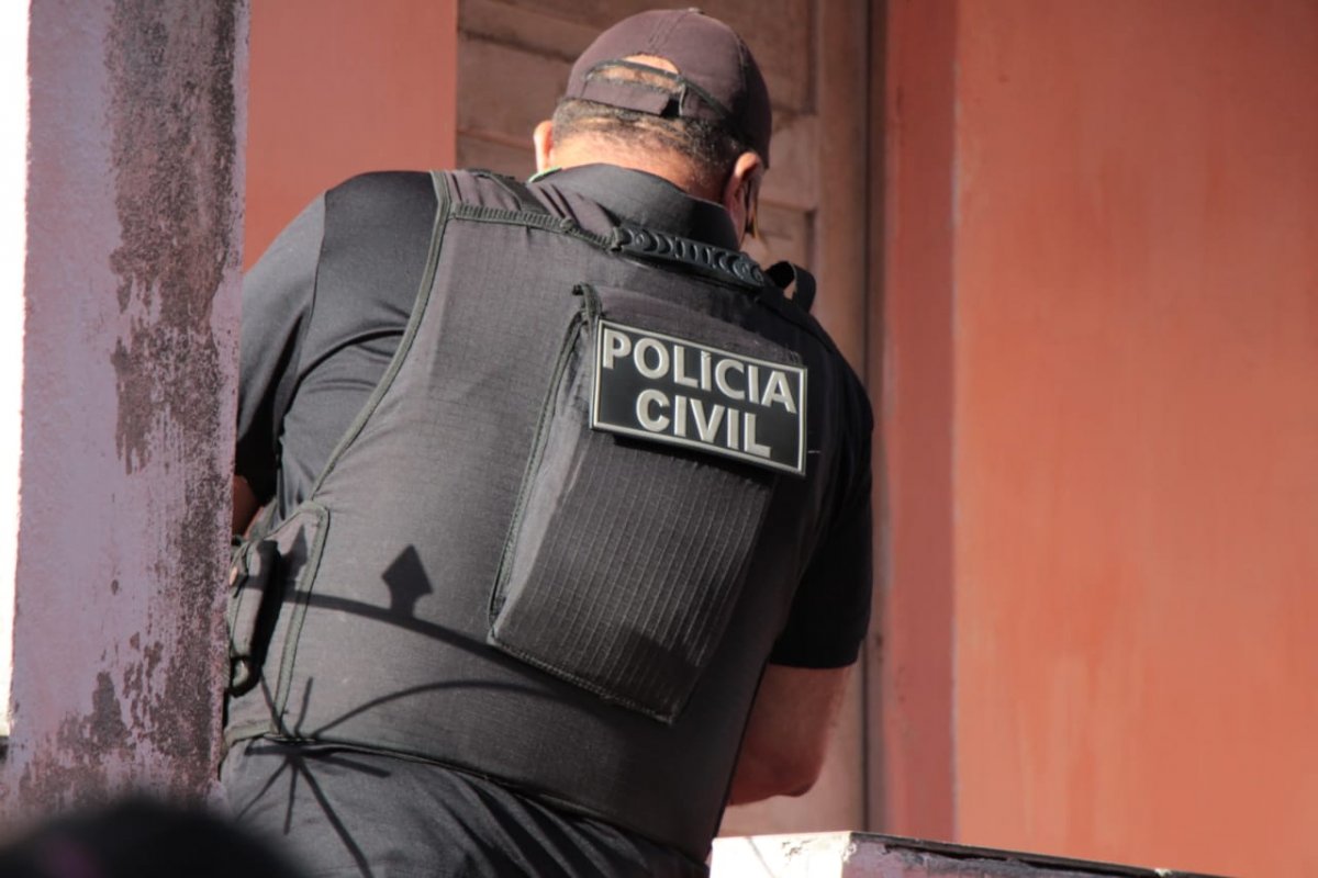Três adolescentes infratores são apreendidos em bairros de Feira de Santana